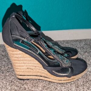 White House. Black market Black Heel, size 5 1/2